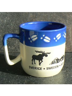 Kaffeebecher / Teebecher Elchspur blau mit Elch und Tor zu Lappland