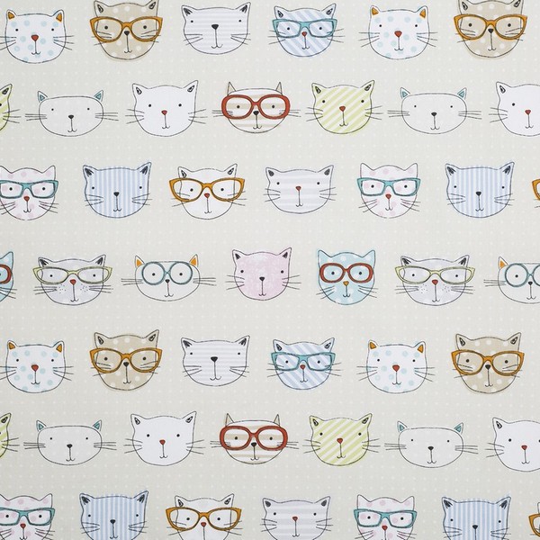 toll designtes Stoffmuster: drollige Katzenköpfe mit Brillen